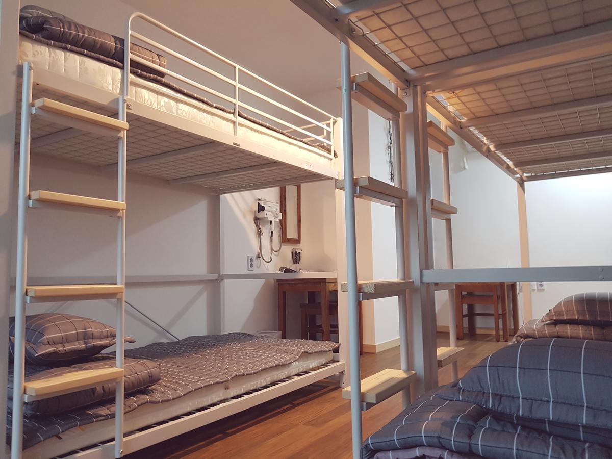 For You Hostel Yeosu Buitenkant foto