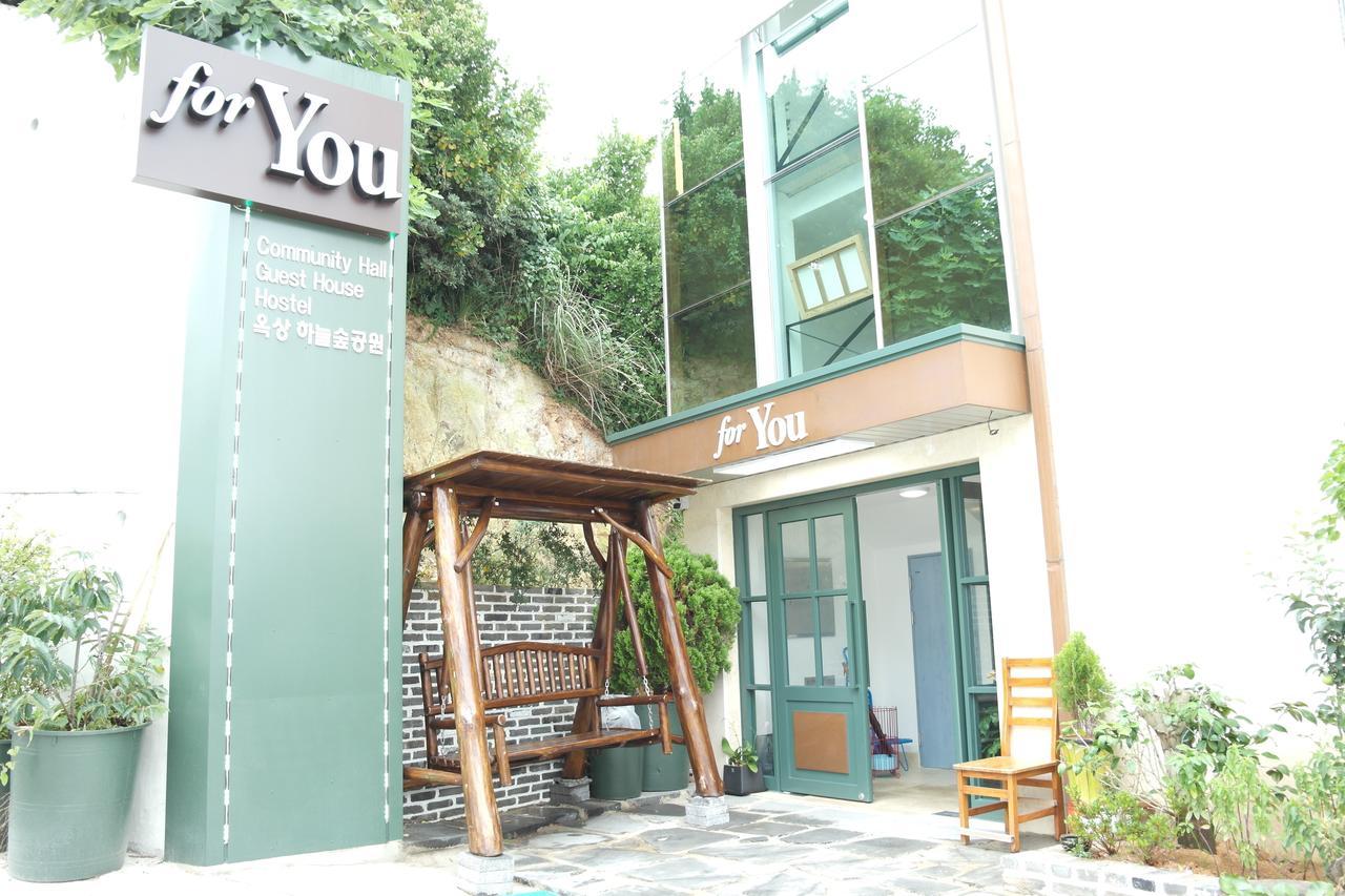 For You Hostel Yeosu Buitenkant foto